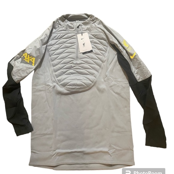 Liverpool Nike 2021/22 Drill Performance Raglan Quarter Zip - Picture 1 of 8